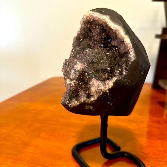 Amethyst - Picture 4 of 5